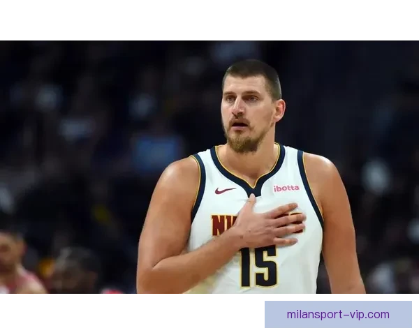 历史第一中锋!约基奇半场11助攻刷新生涯助攻纪录 历史第一中锋!约基奇半场11助攻刷新生涯助攻纪录