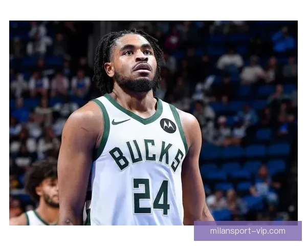 里弗斯回应托马斯被裁事件 称无需公开讨论与他人无关